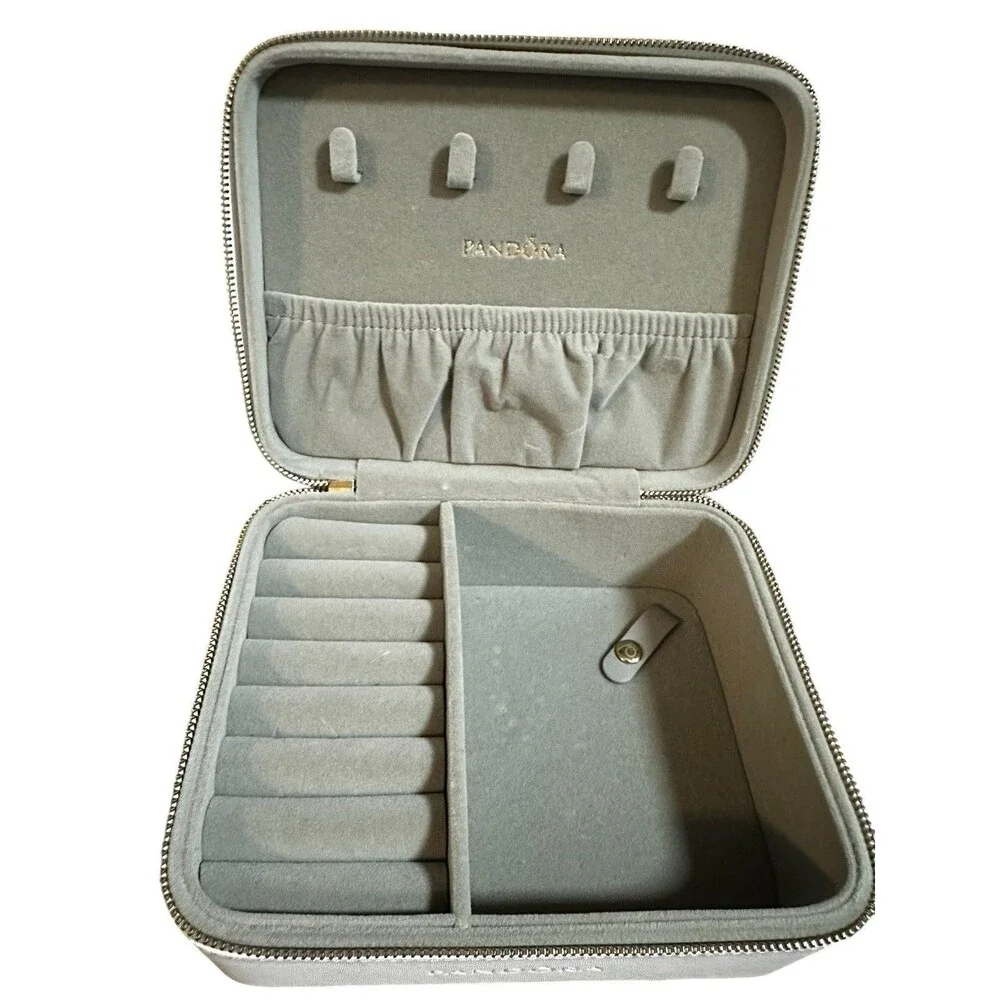Pandora White Travel Jewelry Box Embossed Floral Gold Zipper Gray Velvet Lining